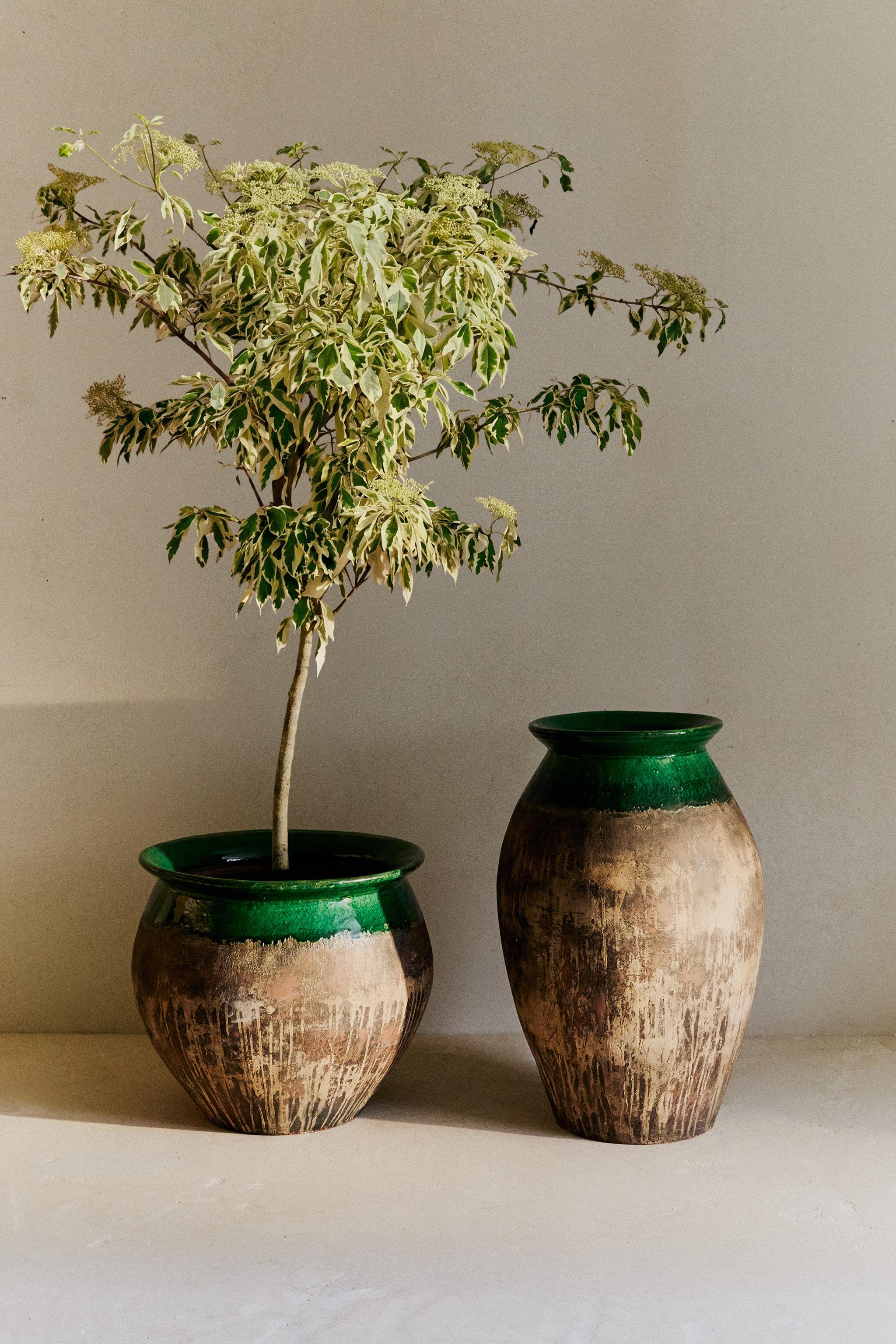 GRAND POT EN CÉRAMIQUE